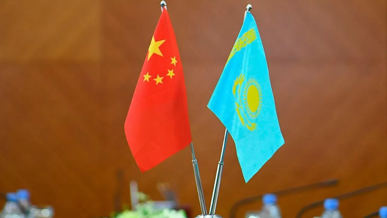 КНР на четвертом месте в списке основных инвесторов в экономику Казахстана