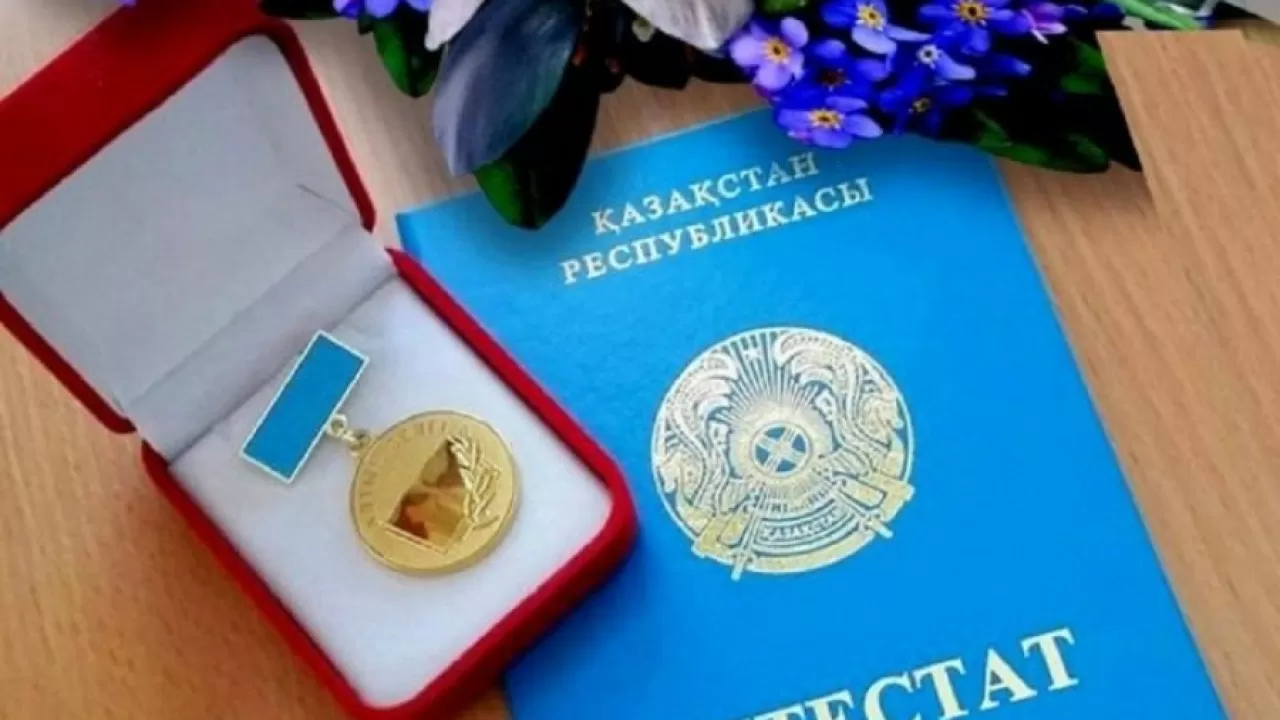"Алтын белгі" жемқорлықтың көзі болып тұр – Ғани Бейсембаев
