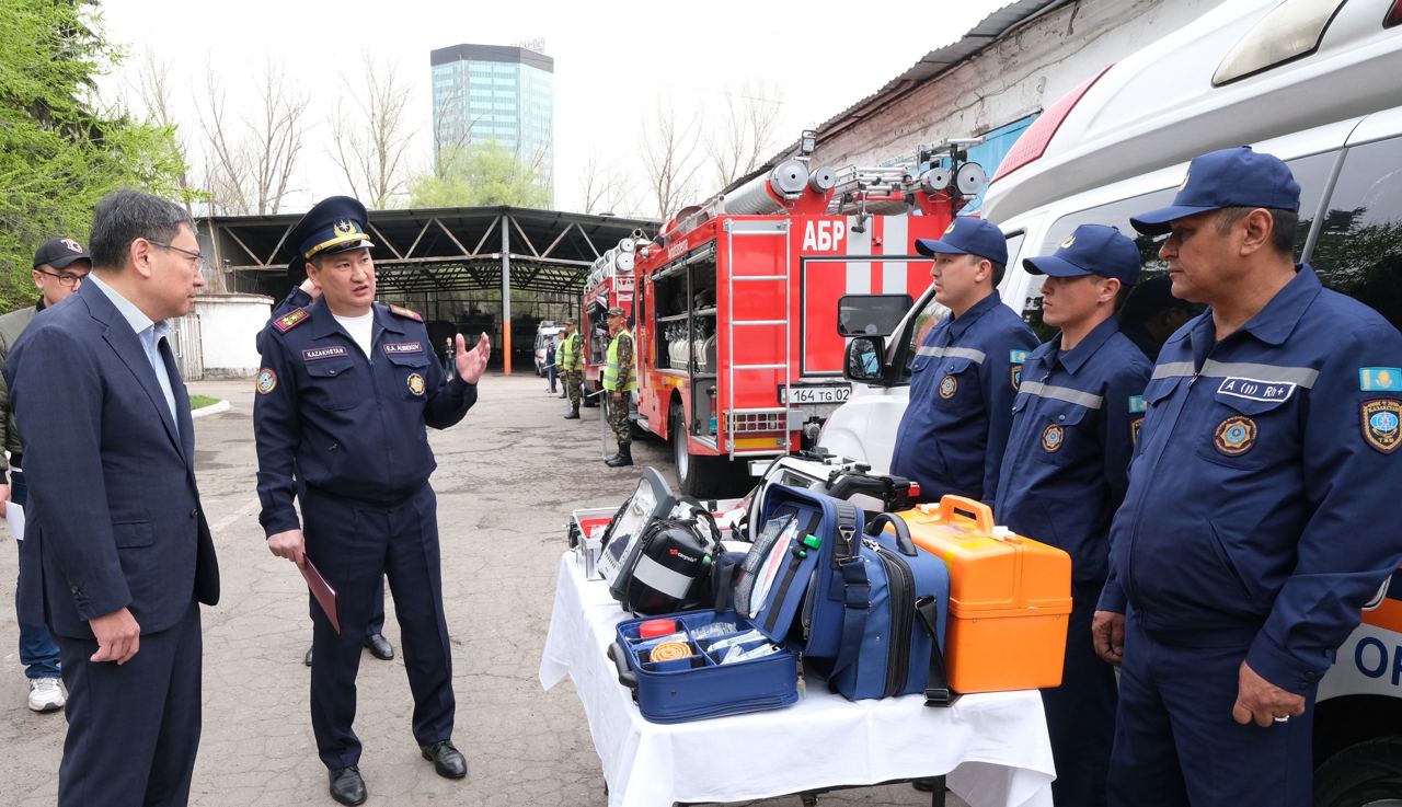 Алматыда құтқарушыларға 10 автокөлік сатып алынады