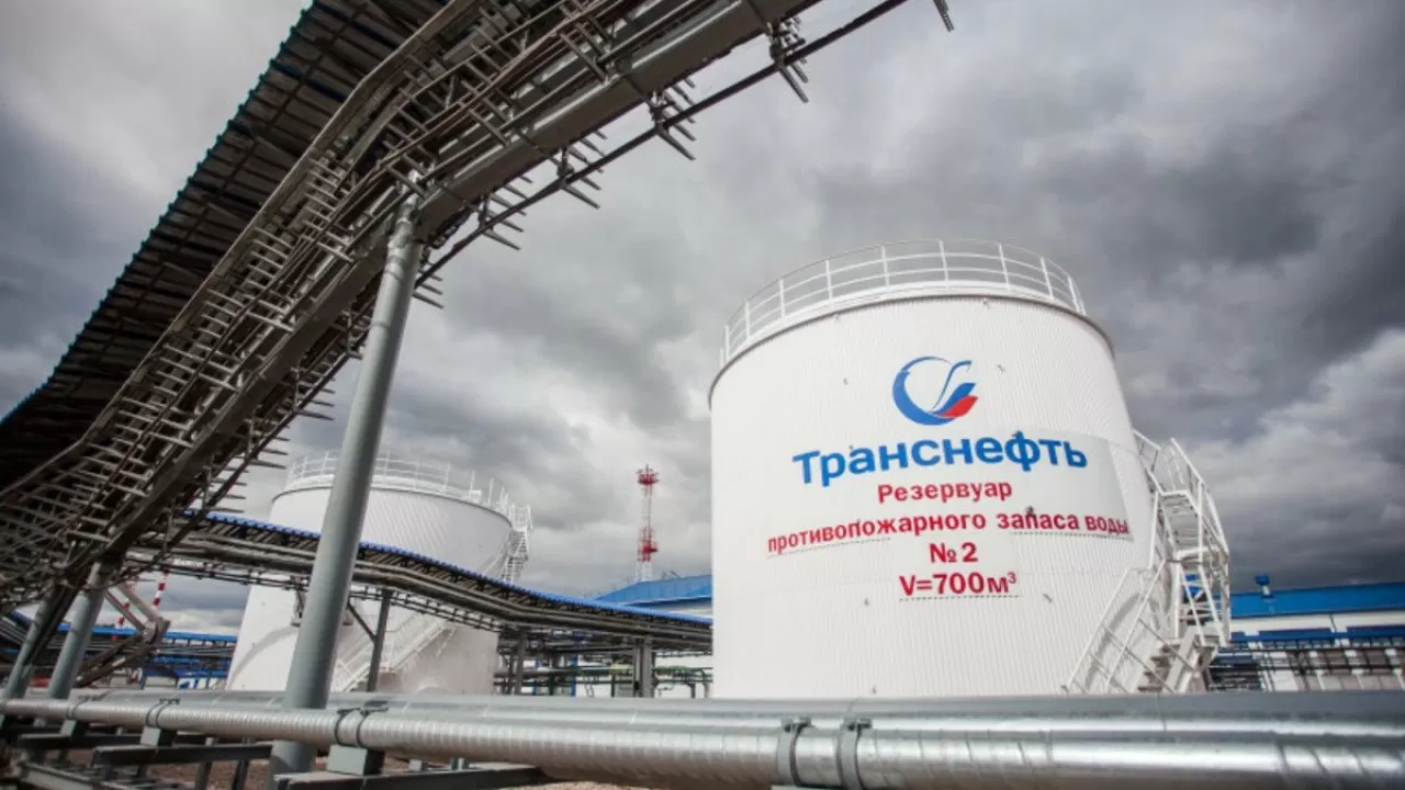 До 50 тысяч тонн выросли за месяц поставки нефти из Казахстана в Германию