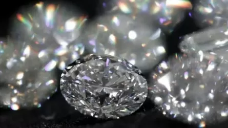 России ограничат торговлю алмазами в рамках новых санкций