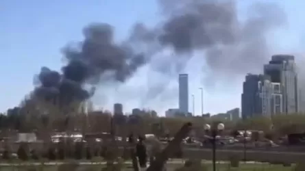 В Астане горит детский сад 