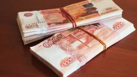 Стало известно, почему банкам Казахстана могут разрешить вывозить рубли