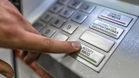 Объемы безналичных платежей в РК выросли до 29 трлн тенге – год к году