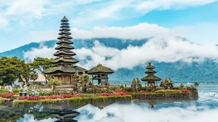 Бали вводит новые правила: туристам планируют выдавать брошюры с ограничениями  
