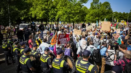 На акции в Гааге задержаны более 1,5 тыс. экоактивистов