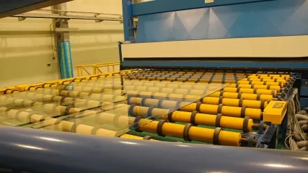 Завод в Кызылорде производит 600 тонн стекла в сутки