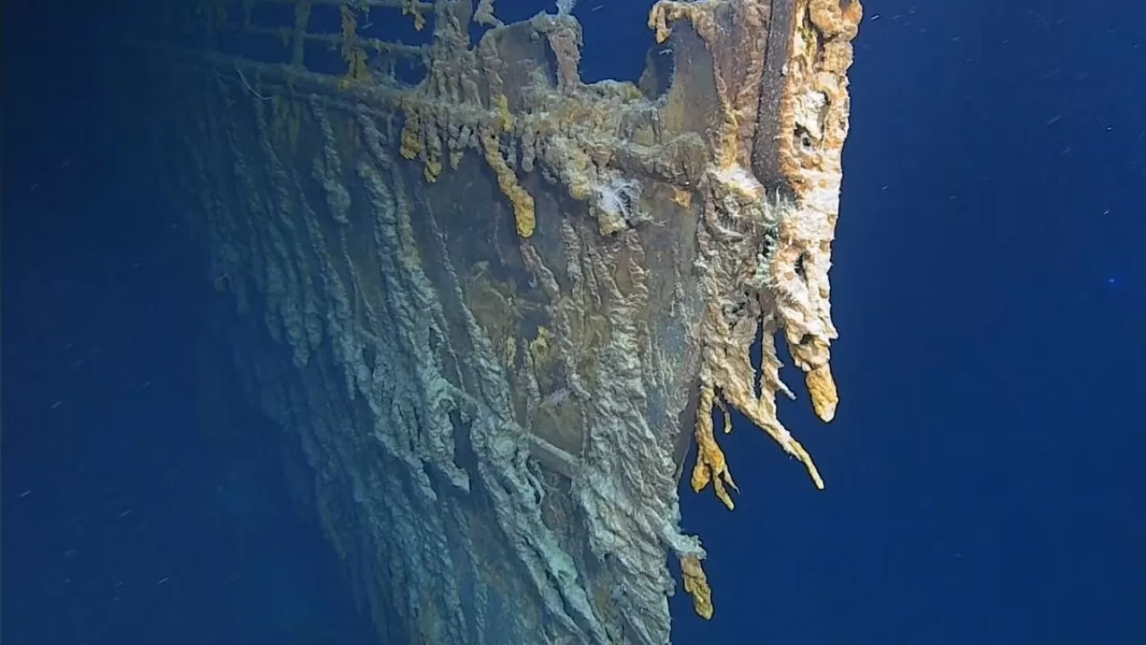 "Титаникті" тамашалау үшін мұхит түбіне түскен туристер қаза тапты 
