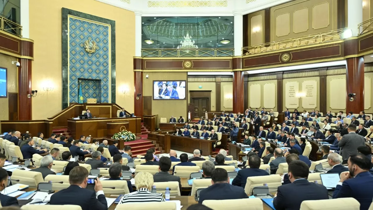 30 маусым күні Парламент Палаталарының бірлескен отырысы өтеді