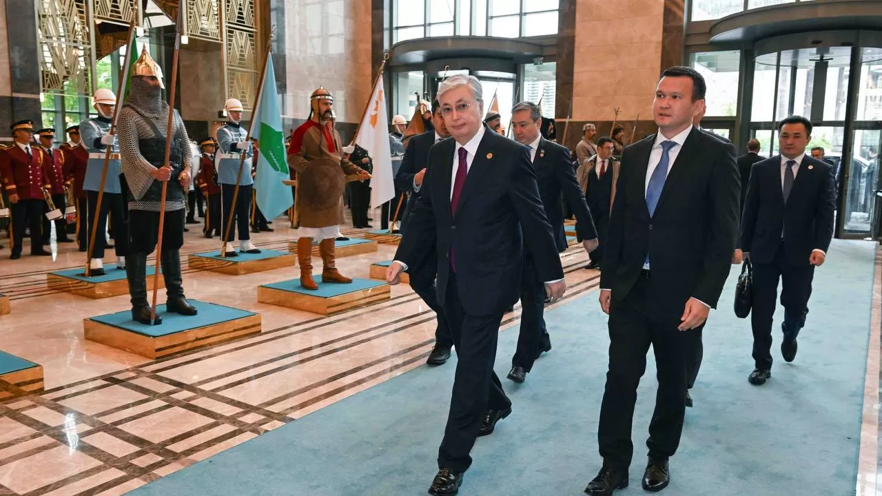 Токаев прибыл во дворец "Кулие" для участия в церемонии инаугурации Эрдогана