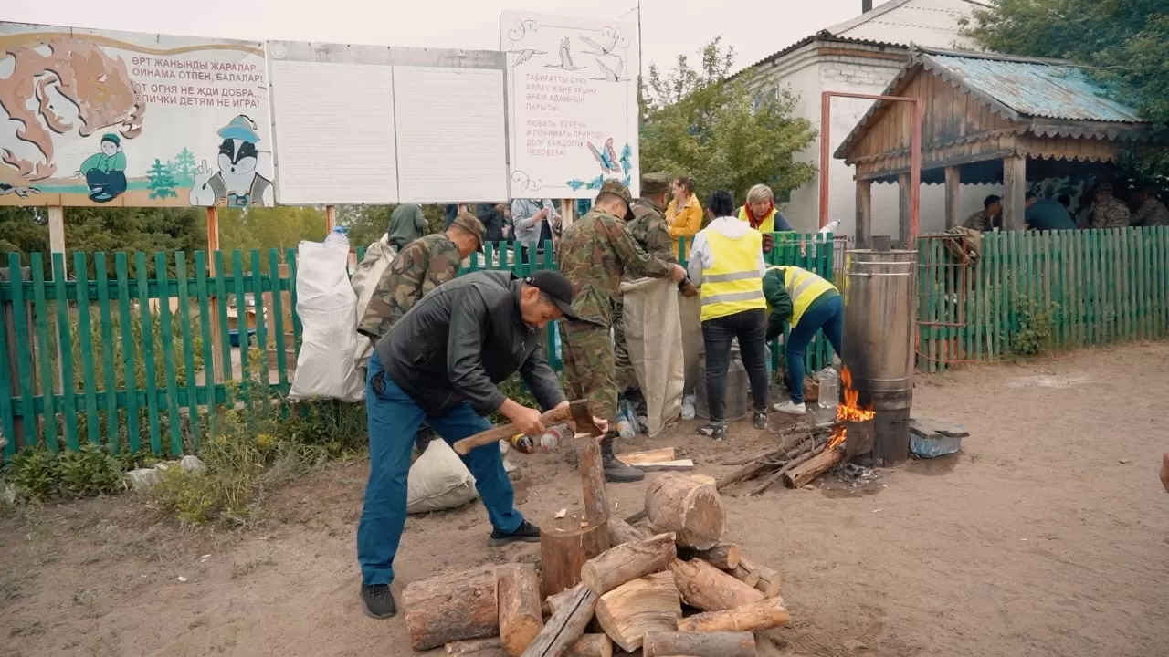 Пожар в области Абай —  какую помощь оказывает акимат