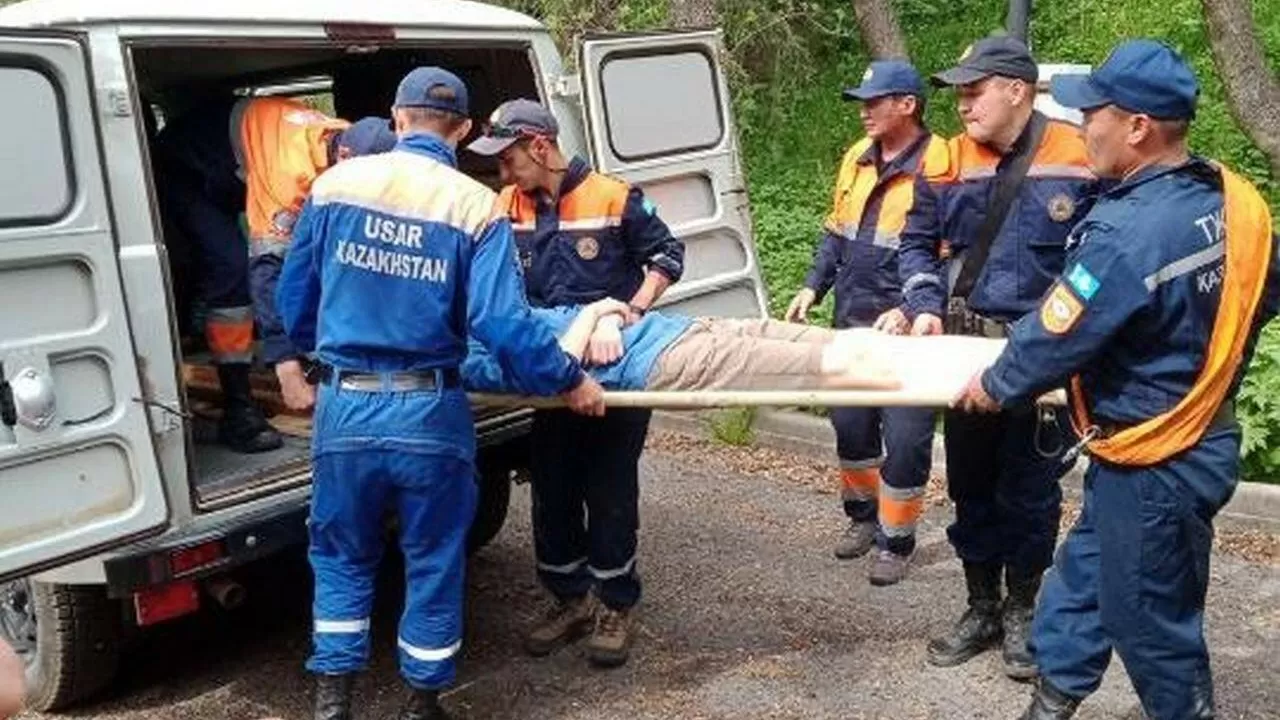 Туриста спасли в ущелье Алматы
