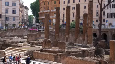 Туристов стали пускать на место убийство Цезаря в Риме