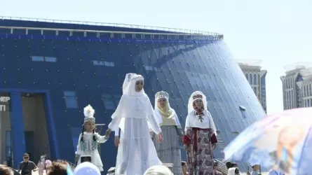 Елордада қолөнершілер жәрмеңкесі мен мода фэшн ұлттық киімдер дефилесі өтті