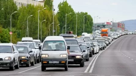 Пробки и выбросы: в рейтинге стран с худшим транспортным трафиком Казахстан занял 47-е место из 84