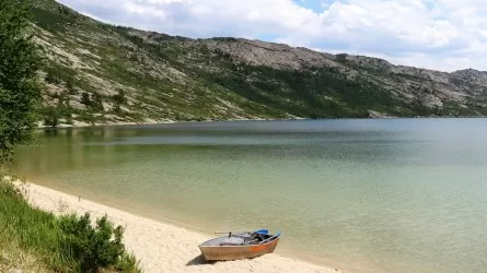 Бухтарминское водохранилище в ВКО продолжает мелеть