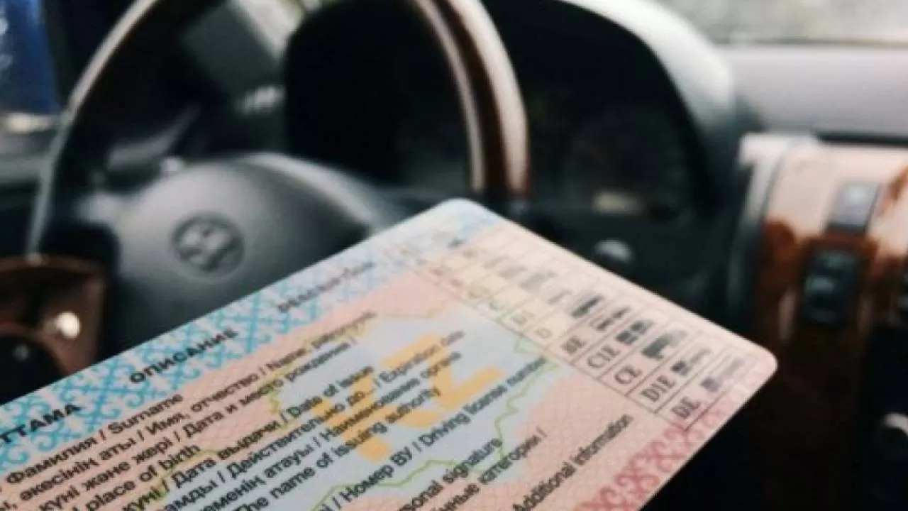 Жүргізуші куәлігі тек 2 жыл сынақтан соң берілуі мүмкін 