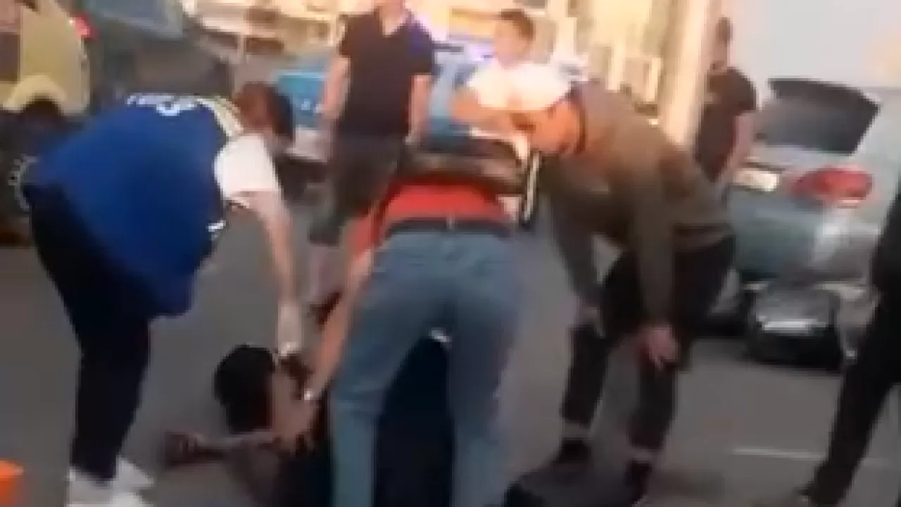 Ақтөбеде жеңіл көлік пен скутердің соқтығысуынан кәмелетке толмаған бала қаза тапты