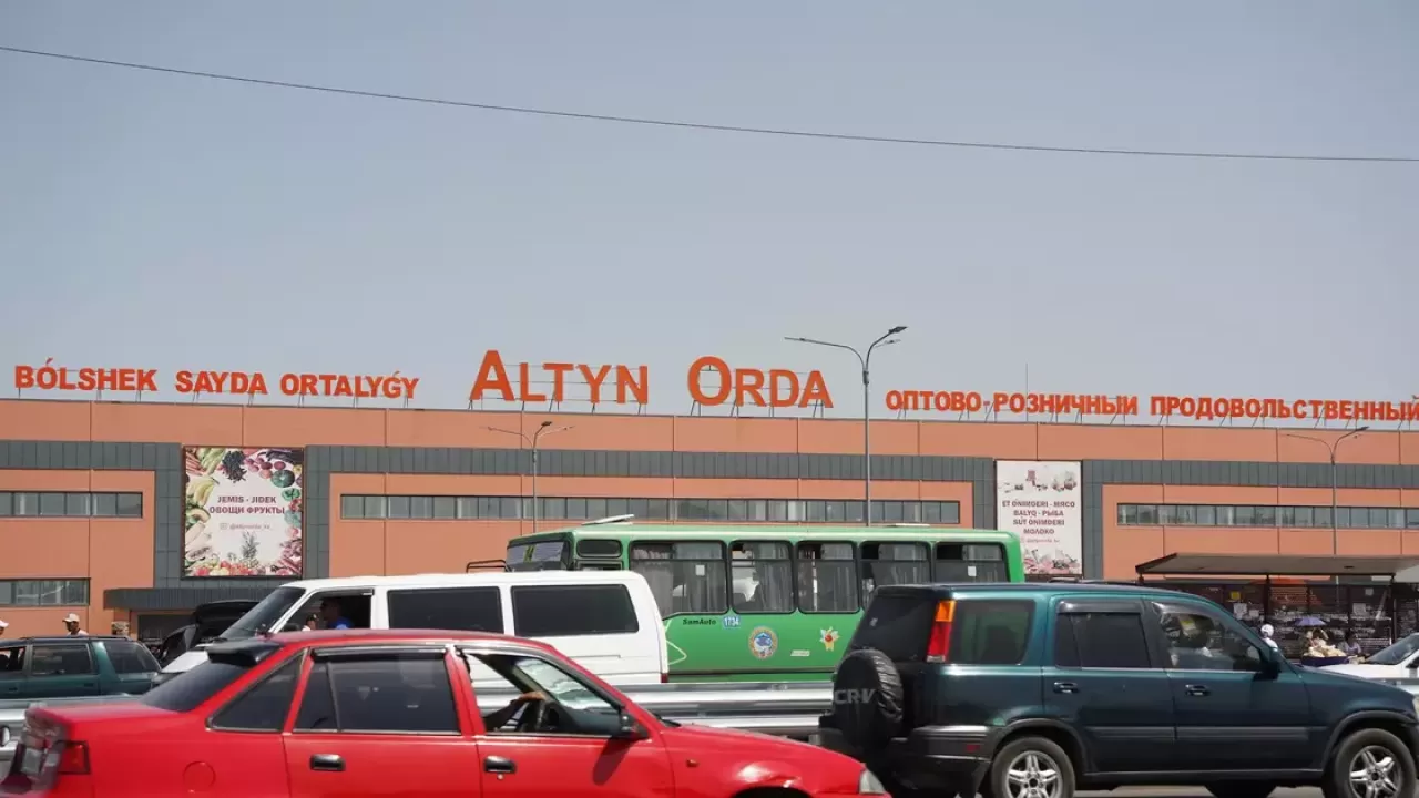 В Алматинской области задержали замдиректора рынка "Алтын Орда"