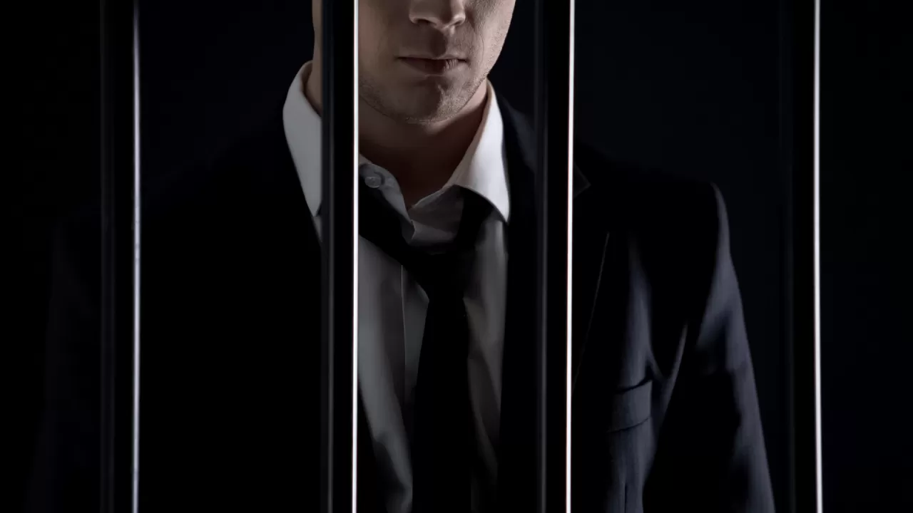 Лауазымды қызметкерлер абақтыға барды