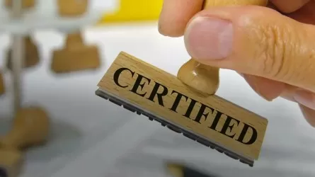 В РК с начала года отменили свыше 40 серых сертификатов