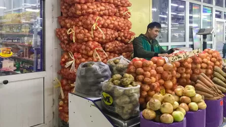 В Атырау отмечается сезонное снижение стоимости овощей