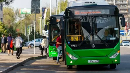 В Алматы планируют изменить схемы движения по более 10 автобусным маршрутам