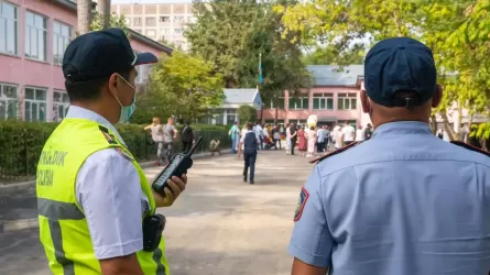 В Каргалы женщина увела малолетнюю девочку к заброшенному зданию, перевязав ей рот и руки