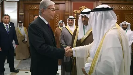 Президент Қасым-Жомарт Тоқаев Кувейттің тақ мұрагерімен кездесті