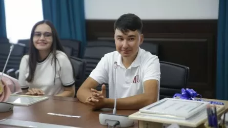 Будущий учитель из Павлодара вытащил из воды двух мальчишек