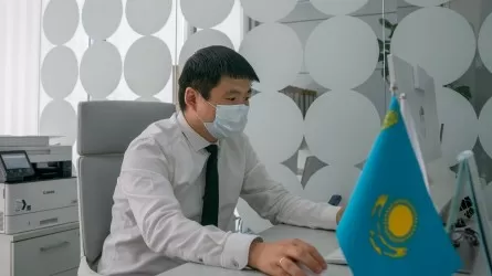 Кто в Казахстане работает больше всех – статистика 