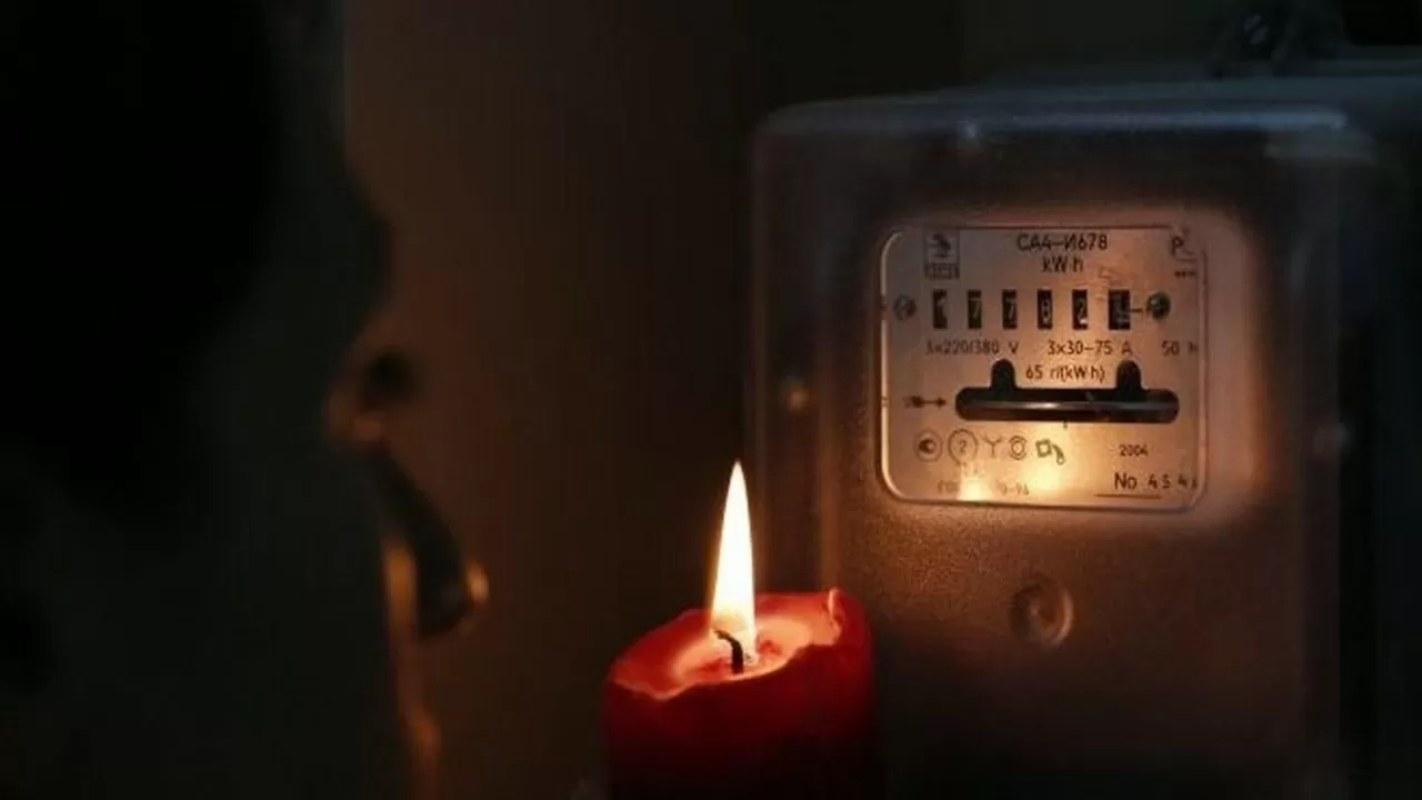 Павлодарда Радиозавод маңында бірнеше үй жарықсыз отыр