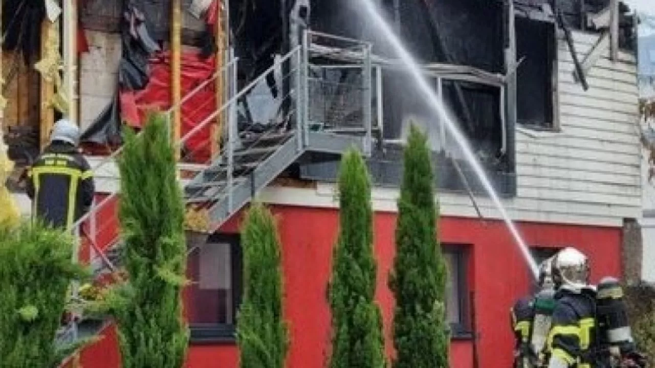 Францияда өрттен 11 адам опат болды