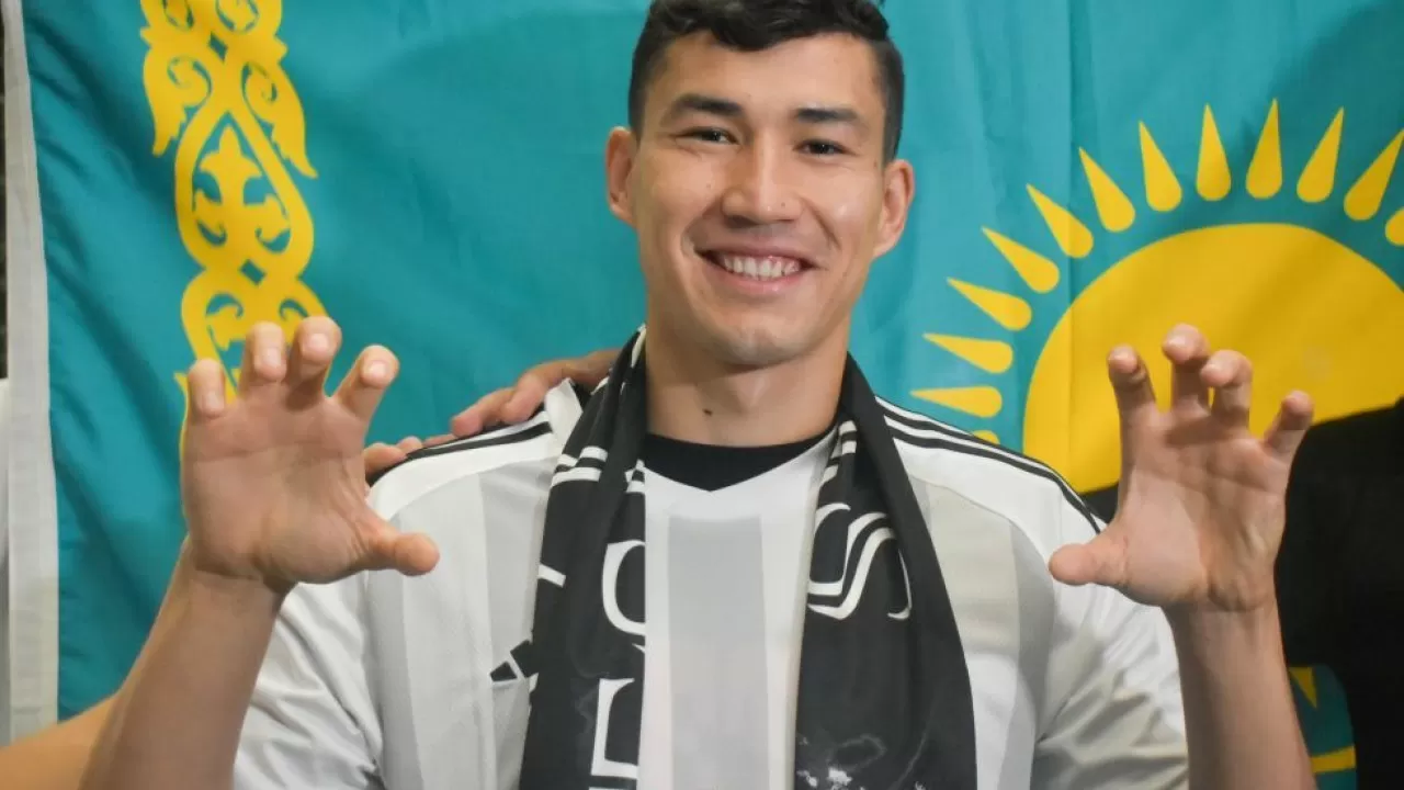 Түркияның "Бешикташ" клубы қазақстандық футболшымен келісімге отырмақ