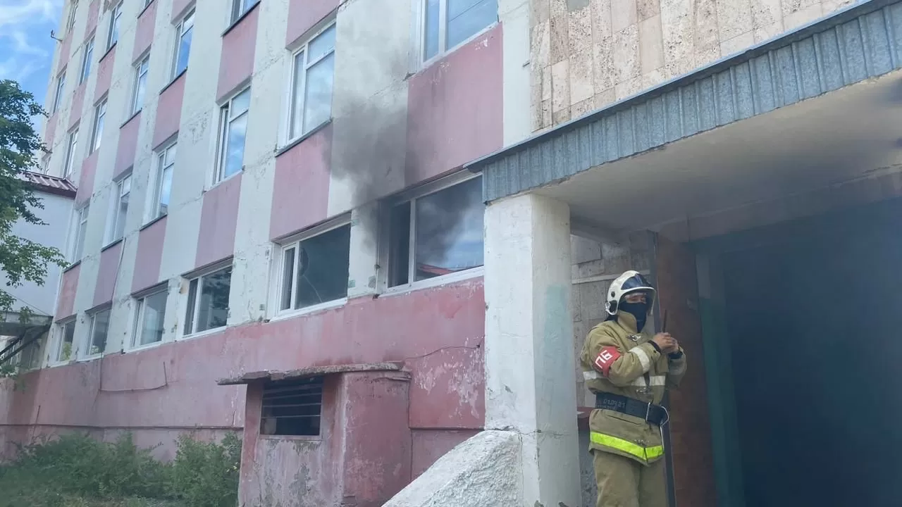 Пожар лишил горбольницу Экибастуза проявочной машины для рентгеновской пленки 
