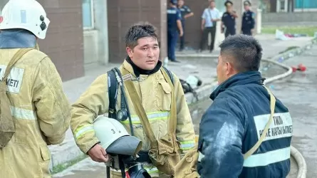 Женщина погибла при пожаре в многоэтажке Алматы