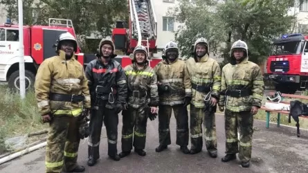 Өрт сөндірушілер 20 газ баллонды қауіпсіз жерге шығарды