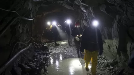 Казахстанские шахтеры смогут выходить на пенсию в 55 лет