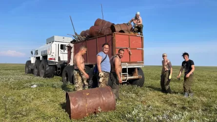 Как российские и казахстанские волонтеры чистили Арктику от мусора