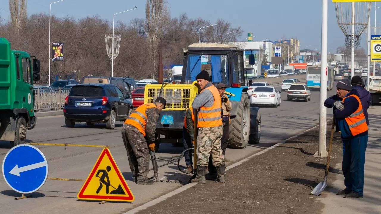 Дорогу в обход станции Шамалган в Алматинской области обещают закончить в этом году
