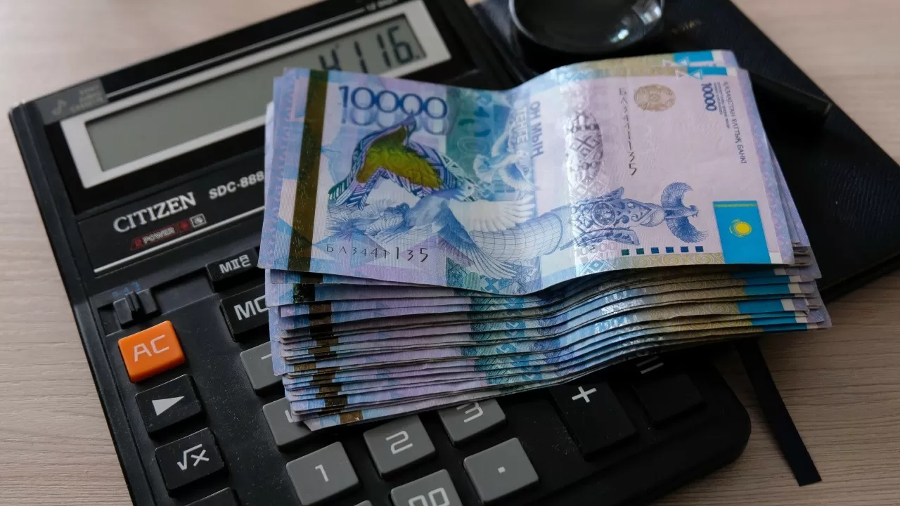 Сәуір айынан бері алғаш рет жаңа несие ресімдеген тұрғындардың саны азайған