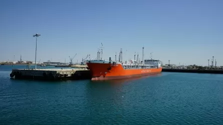 Актауский морской торговый порт вновь получил международный статус