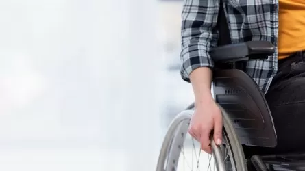 Лишь 27,8% трудоспособных инвалидов работают в РК