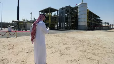 Саудовская Аравия продлит сокращение добычи нефти до конца года