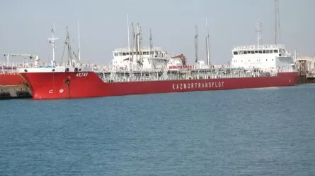 Қазақстан мен БАӘ бірлескен кәсіпорнының мұнай флотына үш танкер қосылады