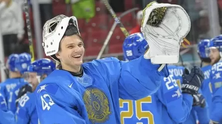 Журналисты признали Шутова лучшим хоккеистом прошлого сезона в РК