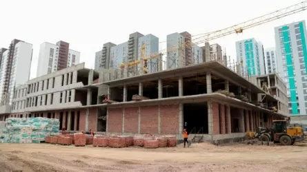 Более 140 школ и детсадов собираются построить в Астане