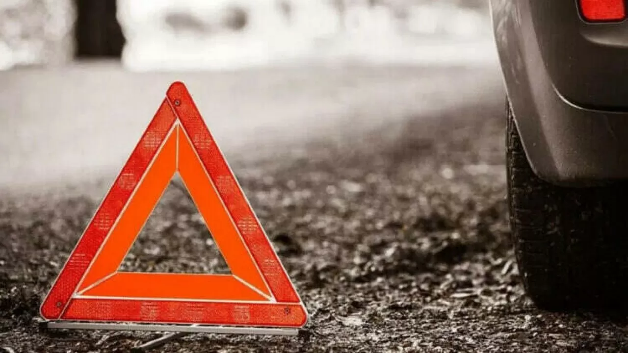 Жетісу облысында жол апатынан жаяу жүргінші көз жұмды