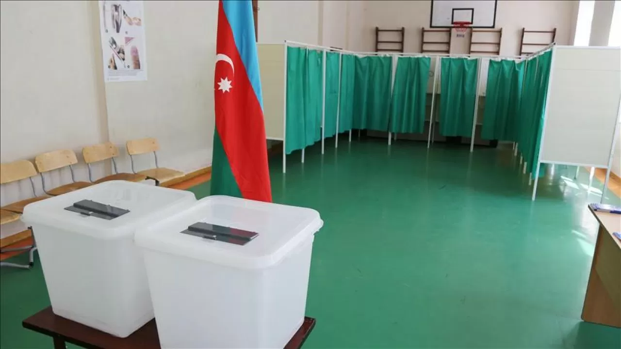 Әзербайжанда президент сайлауына түсетін үміткерлер саны белгілі болды