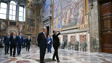 Мемлекет басшысы Ватикандағы музейге барды